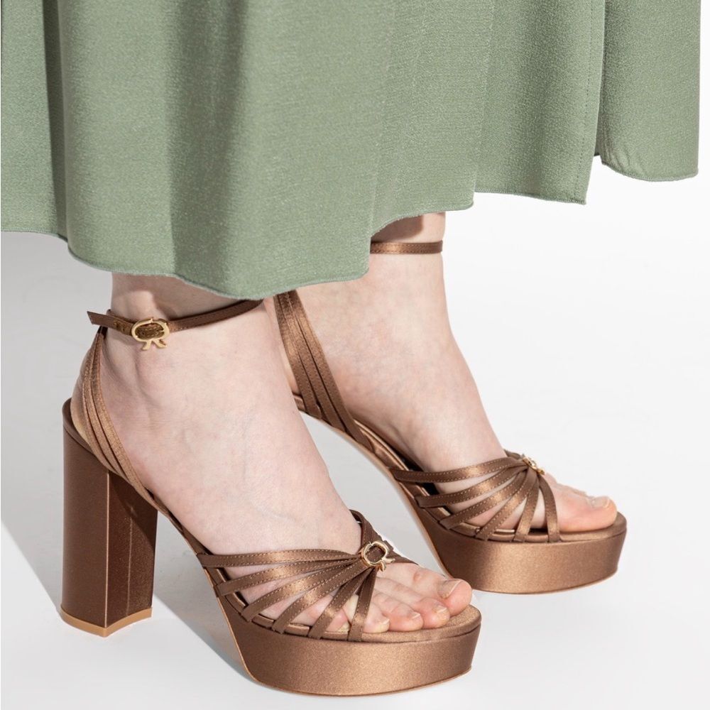 GIANVITO ROSSI Crepe Ankle-Strap Platform Sandals size 36.5